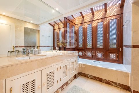 Kattohuoneisto myytävänä Marbella, Malaga, Espanja, 3 makuuhuonetta, 158 m2 No. 157515 - kuva 13