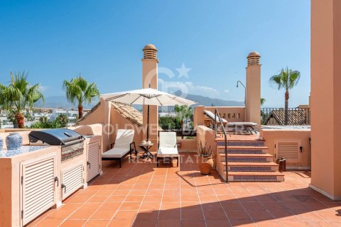 Kattohuoneisto myytävänä Marbella, Malaga, Espanja, 3 makuuhuonetta, 158 m2 No. 157515 - kuva 15
