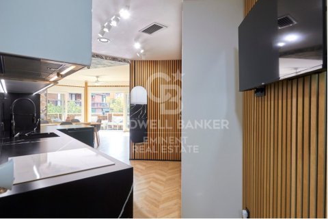 Apartamento en venta en Barcelona, España 4 dormitorios, 127 m2 No. 157516 - foto 7