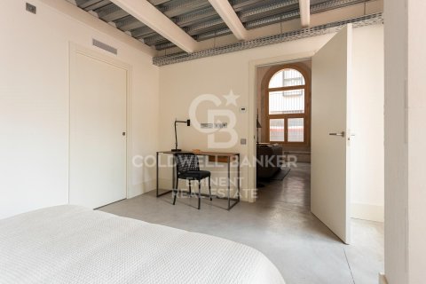 Tvåvåningslägenhet till salu i Barcelona, Spanien 2 sovrum, 117 kvm. Nr. 157521 - foto 21