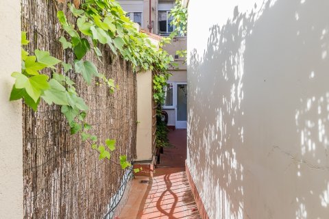 Apartment for sale in Madrid, Spain 4 bedrooms, 353 sq.m. No. 187801 - photo 26