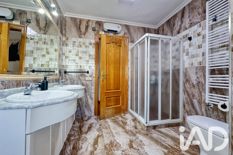 Продажа квартиры в Ла Нусия, Аликанте, Испания 5 спален, 377м2 №187884 - фото 13