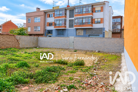Land plot à vendre à Villaquilambre, Leon, Espagne, 315 m2 No. 196537 - photo 4