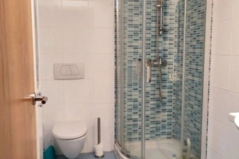 Townhouse for sale in Laguna de Duero, Valladolid, Spain 4 bedrooms, No. 196539 - photo 13