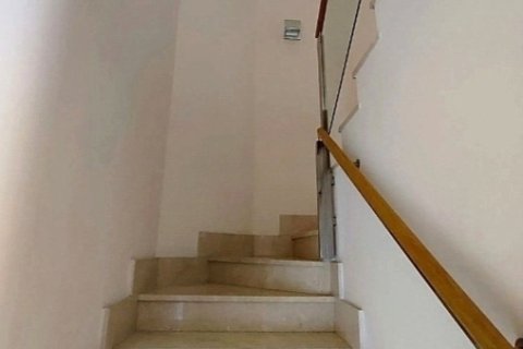 Townhouse for sale in Laguna de Duero, Valladolid, Spain 4 bedrooms, No. 196539 - photo 14