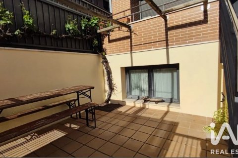 Townhouse in Laguna de Duero, Valladolid, Spain 4 bedrooms,  No. 196539