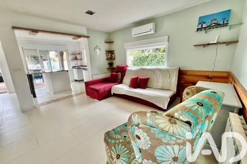 House for sale in Alcala De Xivert, Castellon, Spain 4 bedrooms, 164 sq.m. No. 152876 - photo 7