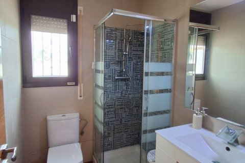 Сasa en venta en Mont-roig del Camp, Tarragona, España 5 dormitorios, 271 m2 No. 152875 - foto 20