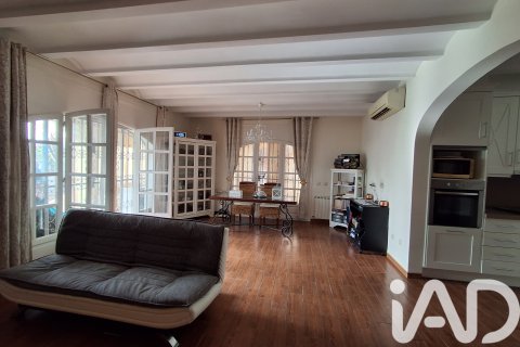 Сasa en venta en Mont-roig del Camp, Tarragona, España 5 dormitorios, 271 m2 No. 152875 - foto 8