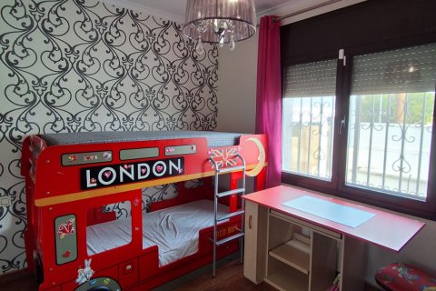 Сasa en venta en Mont-roig del Camp, Tarragona, España 5 dormitorios, 271 m2 No. 152875 - foto 21