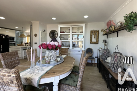 Talo myytävänä Rincon de la Victoria, Malaga, Espanja, 6 makuuhuonetta, 648 m2 No. 152871 - kuva 10