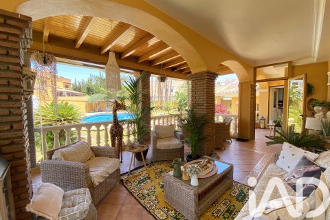 Talo myytävänä Rincon de la Victoria, Malaga, Espanja, 6 makuuhuonetta, 648 m2 No. 152871 - kuva 6