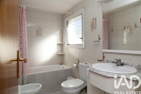 Māja pārdošanā Sant Cebria De Vallalta, Barcelona, Spānijā 4 istabas, 128 m2 Nr. 152873 - attēls 19