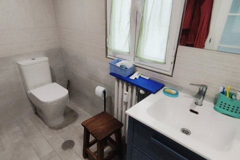 Apartment for sale in Leon, Spain 3 bedrooms, 133 sq.m. No. 152877 - photo 16