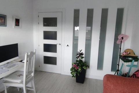 Apartment for sale in Leon, Spain 3 bedrooms, 133 sq.m. No. 152877 - photo 19