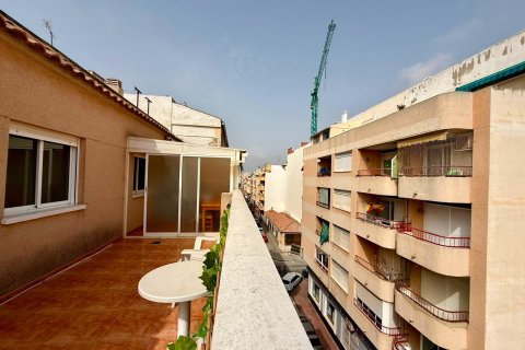 Kattohuoneisto myytävänä Torrevieja, Alicante, Espanja, 3 makuuhuonetta, 82 m2 No. 186829 - kuva 9