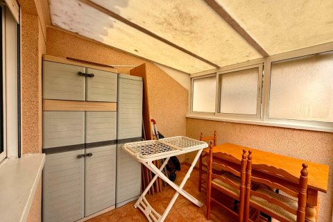 Kattohuoneisto myytävänä Torrevieja, Alicante, Espanja, 3 makuuhuonetta, 82 m2 No. 186829 - kuva 8