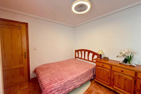 Kattohuoneisto myytävänä Torrevieja, Alicante, Espanja, 3 makuuhuonetta, 82 m2 No. 186829 - kuva 26