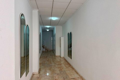 Kattohuoneisto myytävänä Torrevieja, Alicante, Espanja, 3 makuuhuonetta, 82 m2 No. 186829 - kuva 30