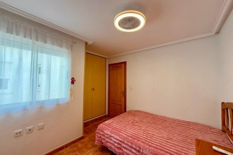 Kattohuoneisto myytävänä Torrevieja, Alicante, Espanja, 3 makuuhuonetta, 82 m2 No. 186829 - kuva 25