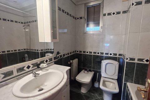 Huoneisto myytävänä Madrid, Espanja, 2 makuuhuonetta, 81 m2 No. 186825 - kuva 11