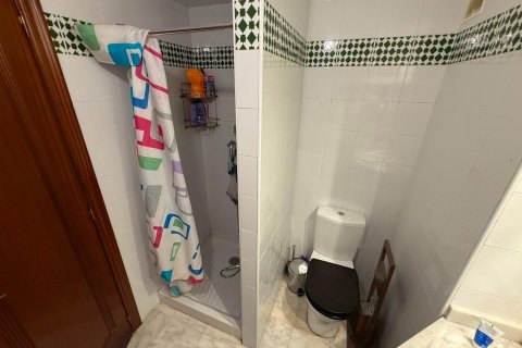 Apartament w Torrevieja, Alicante, Hiszpania 3 sypialnie, 110 mkw. nr 186826 – zdjęcie 24
