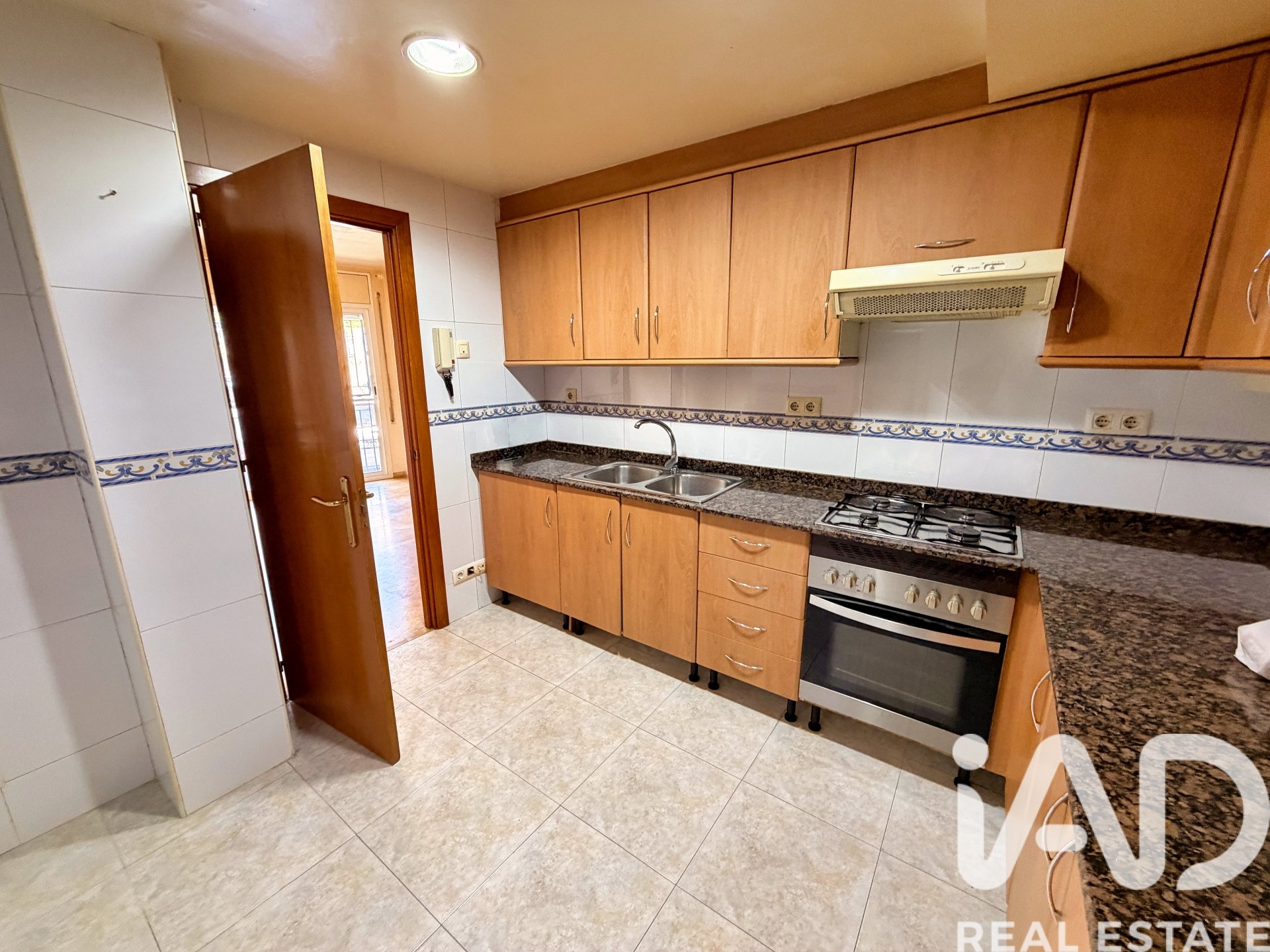 Dzīvoklis Vallirana, Barcelona, Spānijā 2 istabas, 64 m2 Nr. 184893