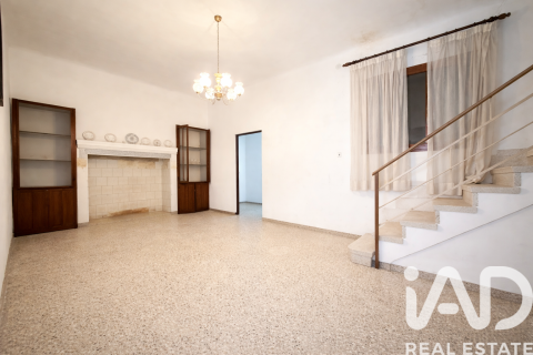 House for sale in Archena, Murcia, Spain 5 bedrooms, 229 sq.m. No. 184887 - photo 2
