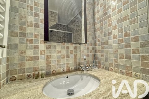 Продажа квартиры в Теруэль, Испания 1 спальня, 58м2 №184892 - фото 17