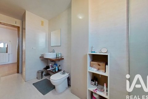 Paritalo myytävänä Castellon de la Plana, Castellon, Espanja, 4 makuuhuonetta, 231 m2 No. 172746 - kuva 26