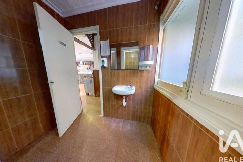 Cafe / restaurant for sale in Sabadell, Barcelona, Spain 108 sq.m. No. 172743 - photo 9