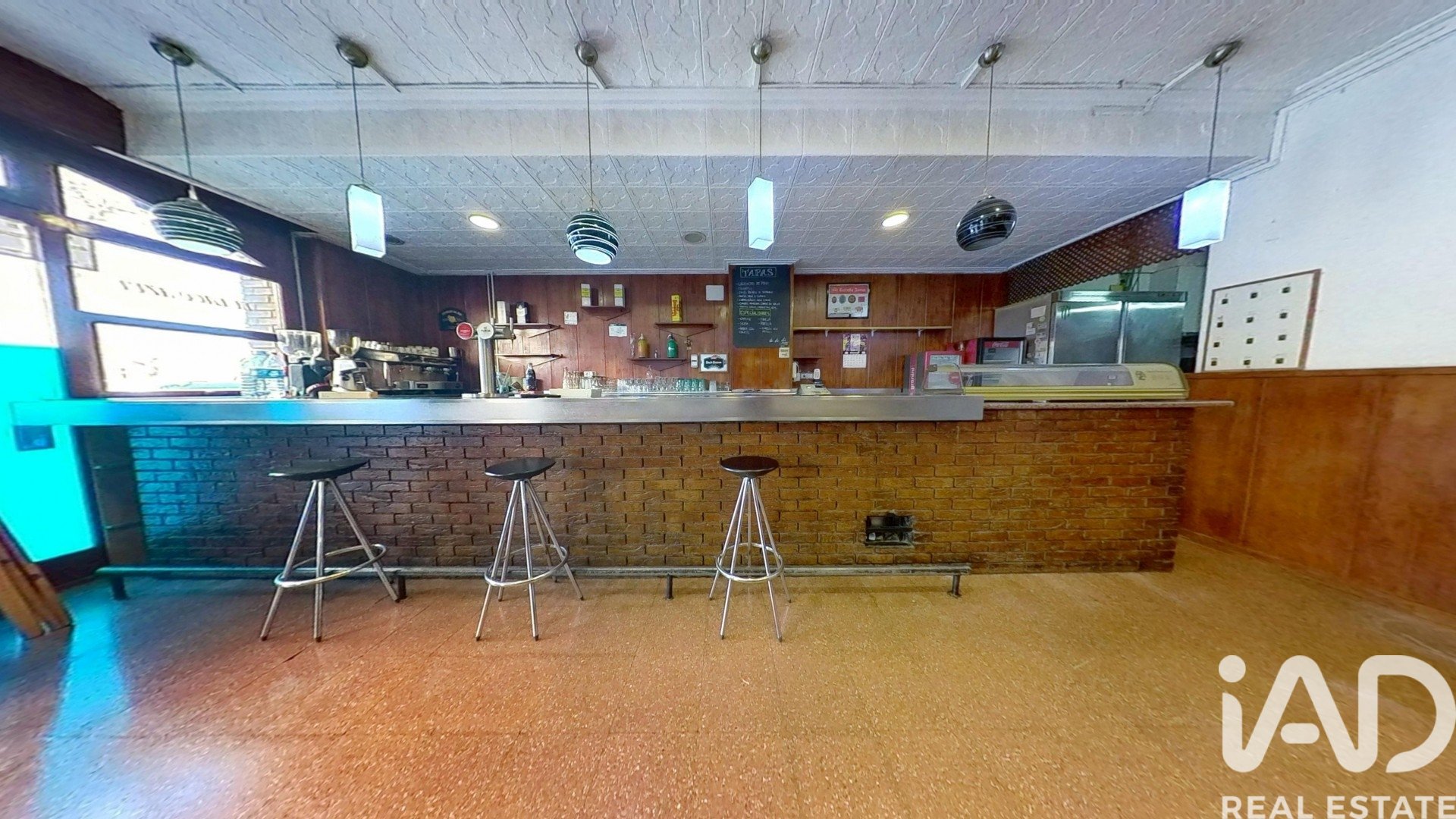 Cafe / restaurant à Sabadell, Barcelona, Espagne 108 m2 No. 172743