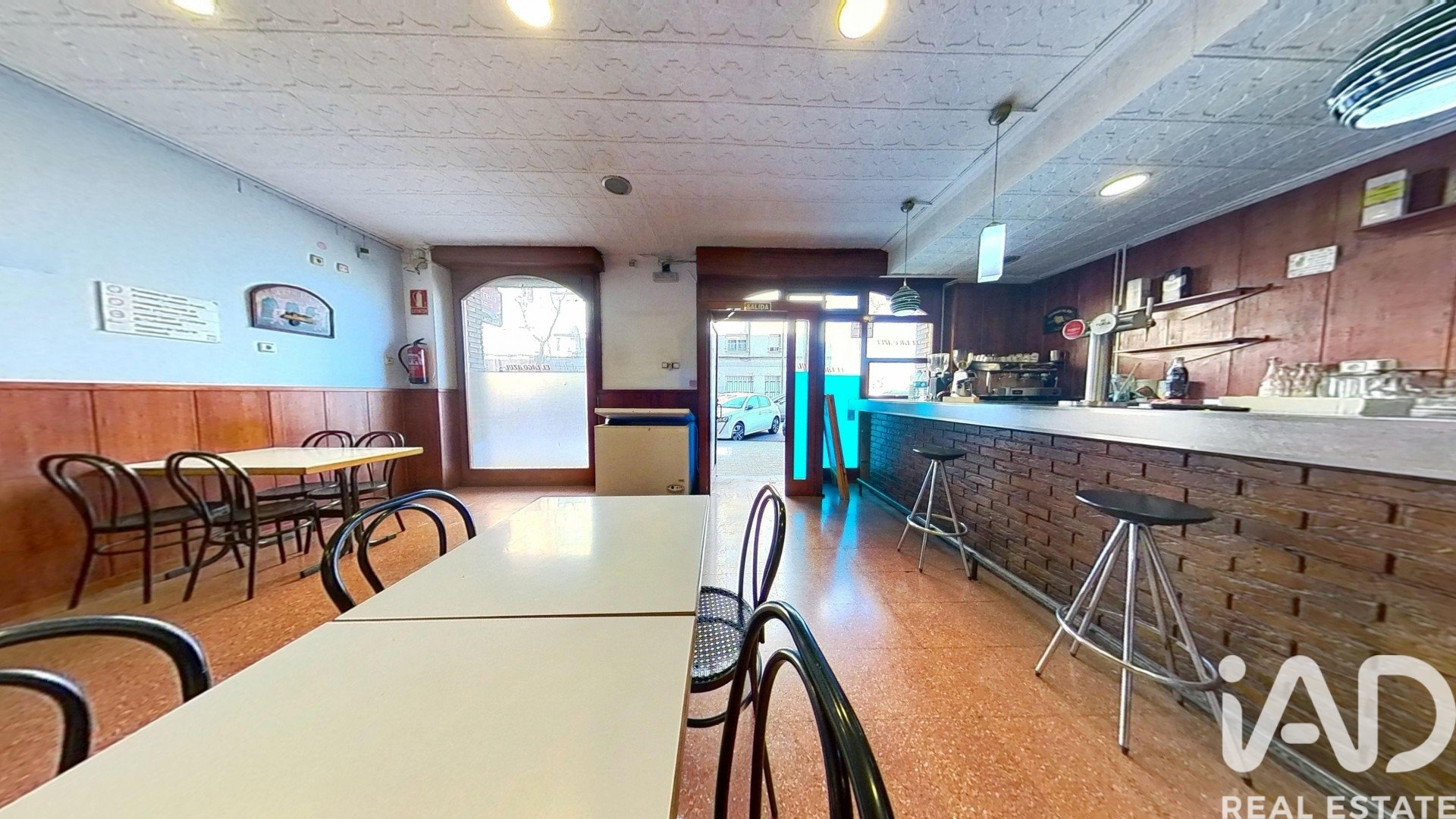 Cafe / restaurant à Sabadell, Barcelona, Espagne 108 m2 No. 172743