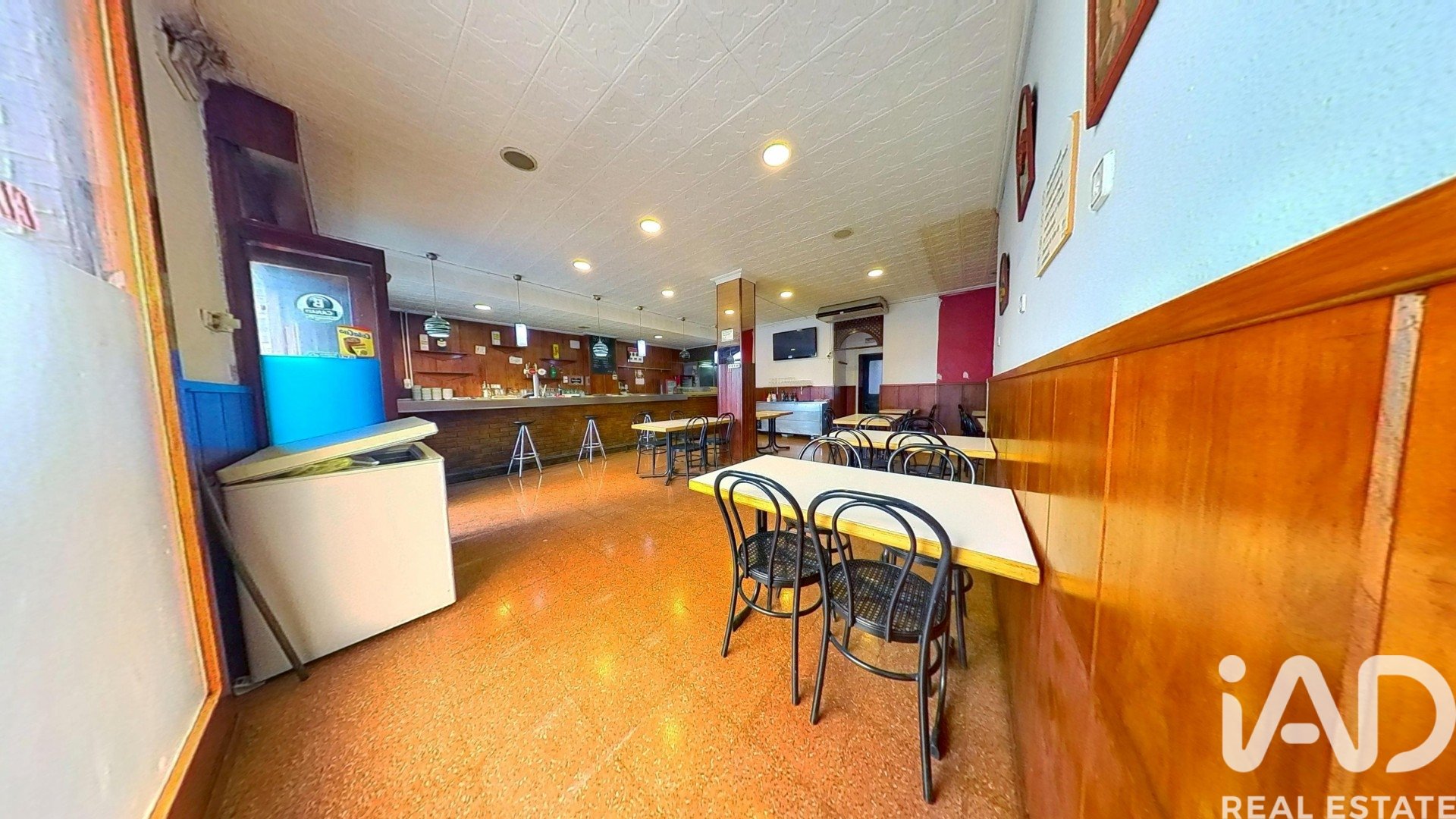 Cafe / restaurant à Sabadell, Barcelona, Espagne 108 m2 No. 172743