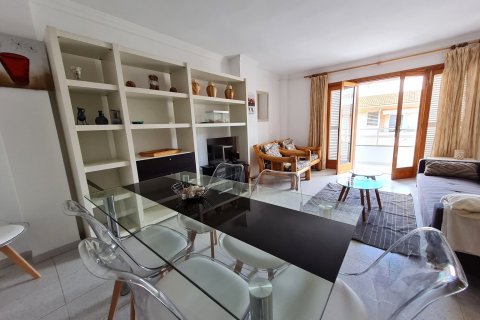 Apartamento en alquiler Colonia De Sant Jordi, Mallorca, España 3 dormitorios, 103 m2 No. 111803 - foto 2