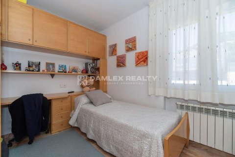 Willa w Lloret de Mar, Girona, Hiszpania 5 sypialni, 226 mkw. nr 176999 – zdjęcie 29