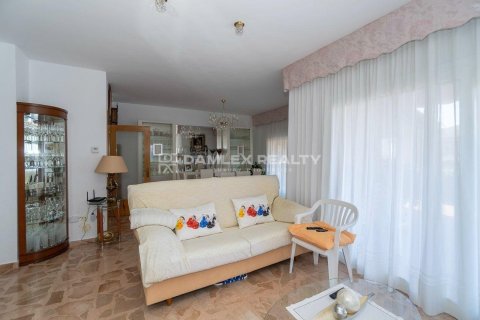 Willa w Lloret de Mar, Girona, Hiszpania 5 sypialni, 226 mkw. nr 176999 – zdjęcie 13