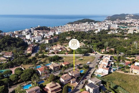 Willa w Lloret de Mar, Girona, Hiszpania 5 sypialni, 226 mkw. nr 176999 – zdjęcie 2