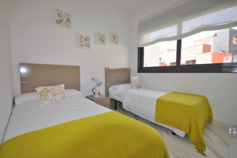 Villa à vendre à San Miguel de Salinas, Alicante, Espagne, 3 chambres, 135 m2 No. 145475 - photo 7