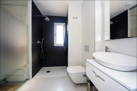 Apartment for sale in Villamartin, Alicante, Spain 2 bedrooms, 75 sq.m. No. 145471 - photo 16