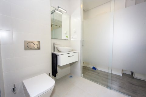 Apartment for sale in Villamartin, Alicante, Spain 2 bedrooms, 75 sq.m. No. 145471 - photo 15