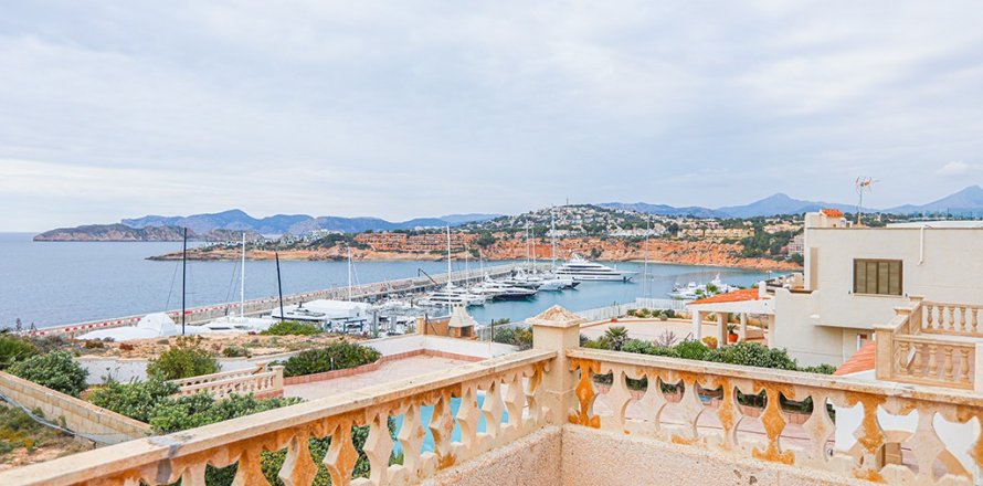 Villa a El Toro, Mallorca, Spagna 4 camere da letto, 206 mq. N° 179681