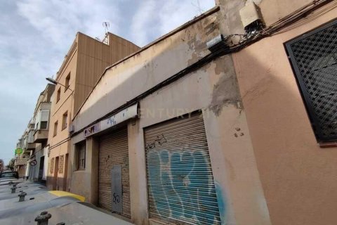 Land plot for sale in El Prat de Llobregat, Barcelona, Spain No. 167211 - photo 2