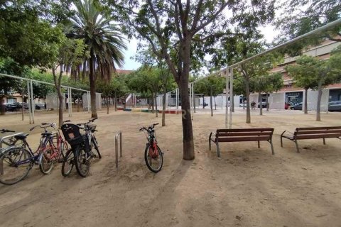 Land plot for sale in El Prat de Llobregat, Barcelona, Spain No. 167211 - photo 5