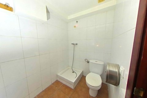 Apartment à vendre à El Prat de Llobregat, Barcelona, Espagne, 550 m2 No. 167210 - photo 22