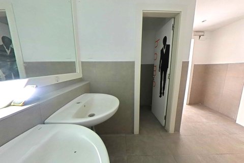 Apartment à vendre à El Prat de Llobregat, Barcelona, Espagne, 550 m2 No. 167210 - photo 18