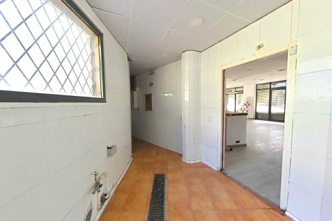 Apartment à vendre à El Prat de Llobregat, Barcelona, Espagne, 550 m2 No. 167210 - photo 8
