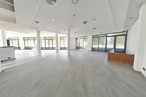 Apartment à vendre à El Prat de Llobregat, Barcelona, Espagne, 550 m2 No. 167210 - photo 4