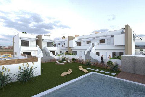 Bungalow w Pilar de la Horadada, Alicante, Hiszpania 2 sypialnie, 76 mkw. nr 142092 – zdjęcie 1