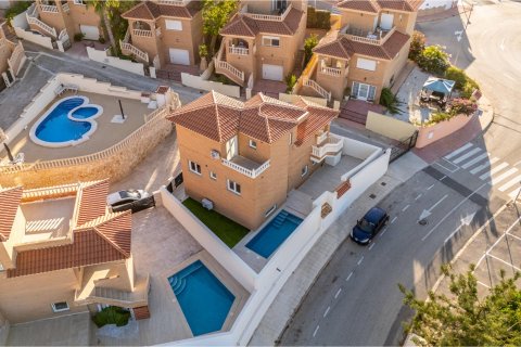 Villa for sale in Ciudad Quesada, Alicante, Spain 4 bedrooms, 199 sq.m. No. 142091 - photo 6